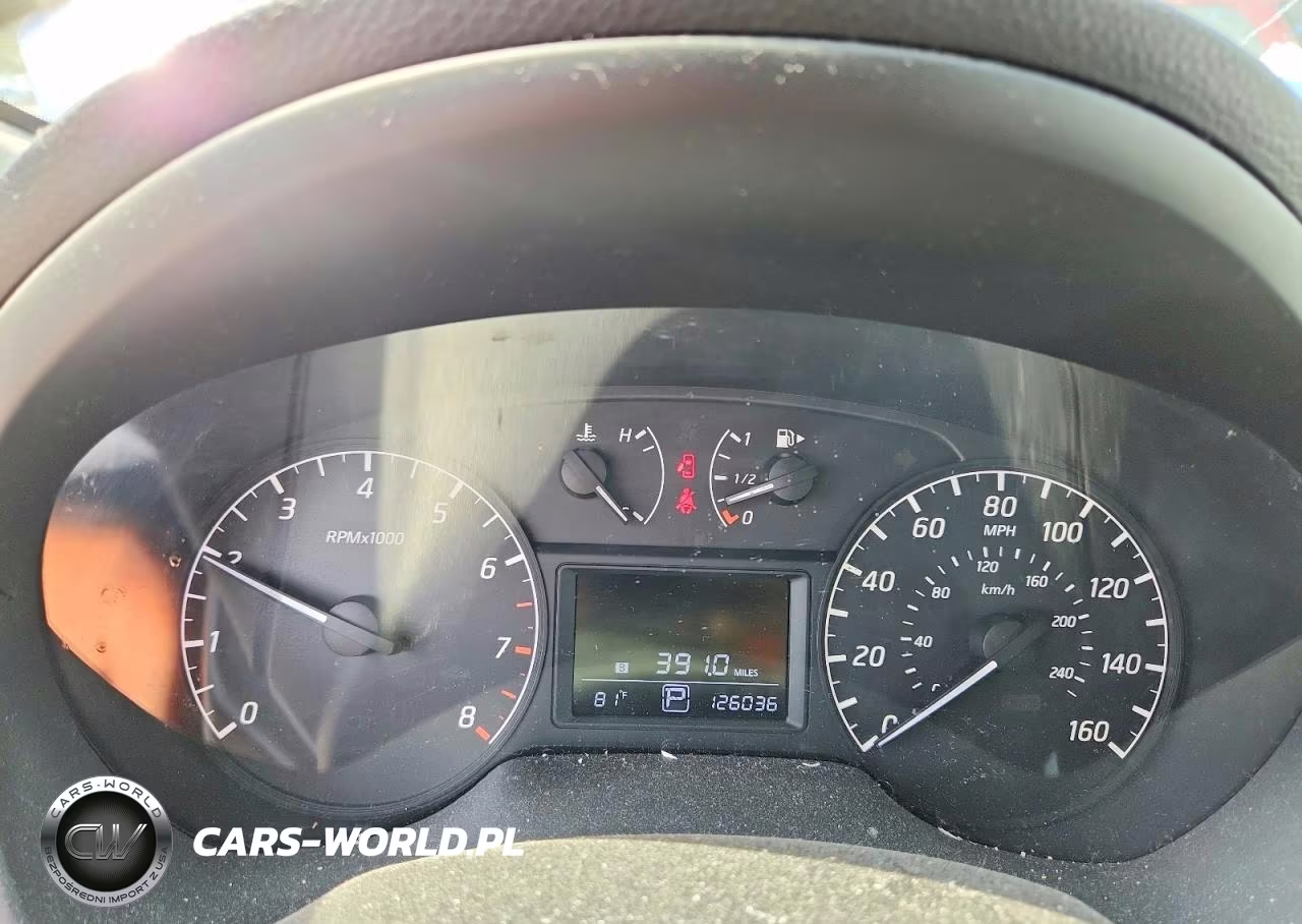 2017 Nissan Sentra S VIN:3N1AB7APXHY247744 - 9