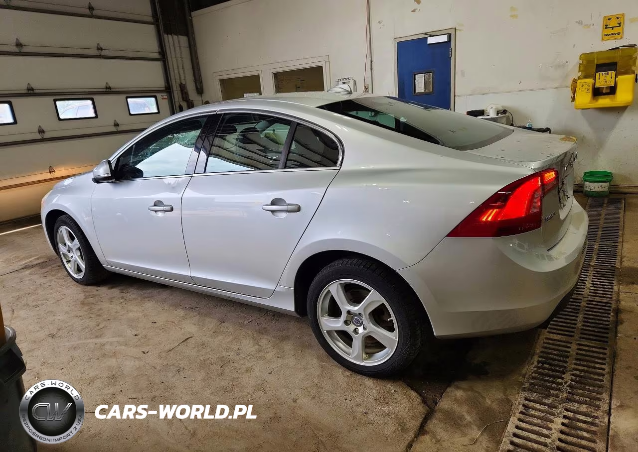 2012 Volvo S60 T5 VIN:YV1622FS8C2041553 - 2