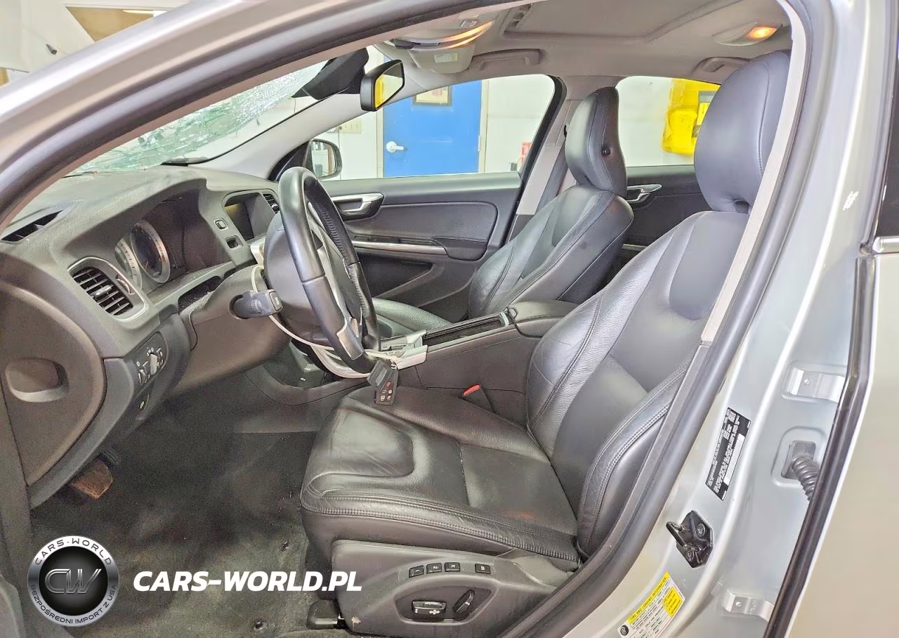 2012 Volvo S60 T5 VIN:YV1622FS8C2041553 - 7
