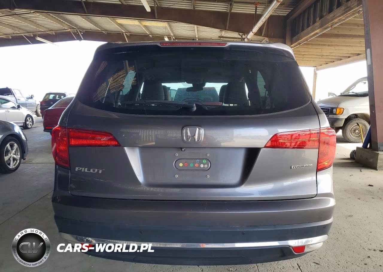 2016 Honda Pilot Touring VIN:5FNYF5H94GB016036 - 6
