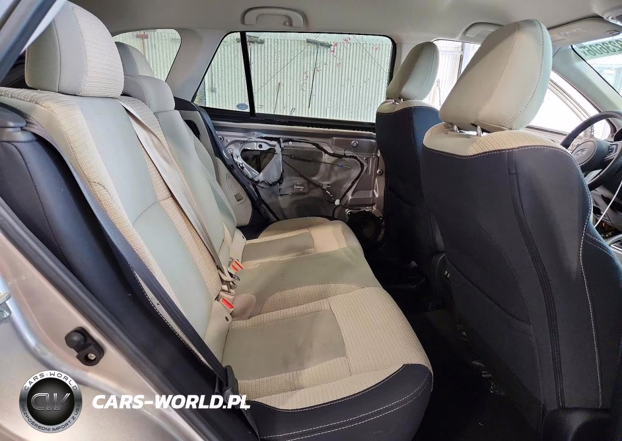 2020 Subaru Outback Premium VIN:4S4BTACC8L3203552 - 11