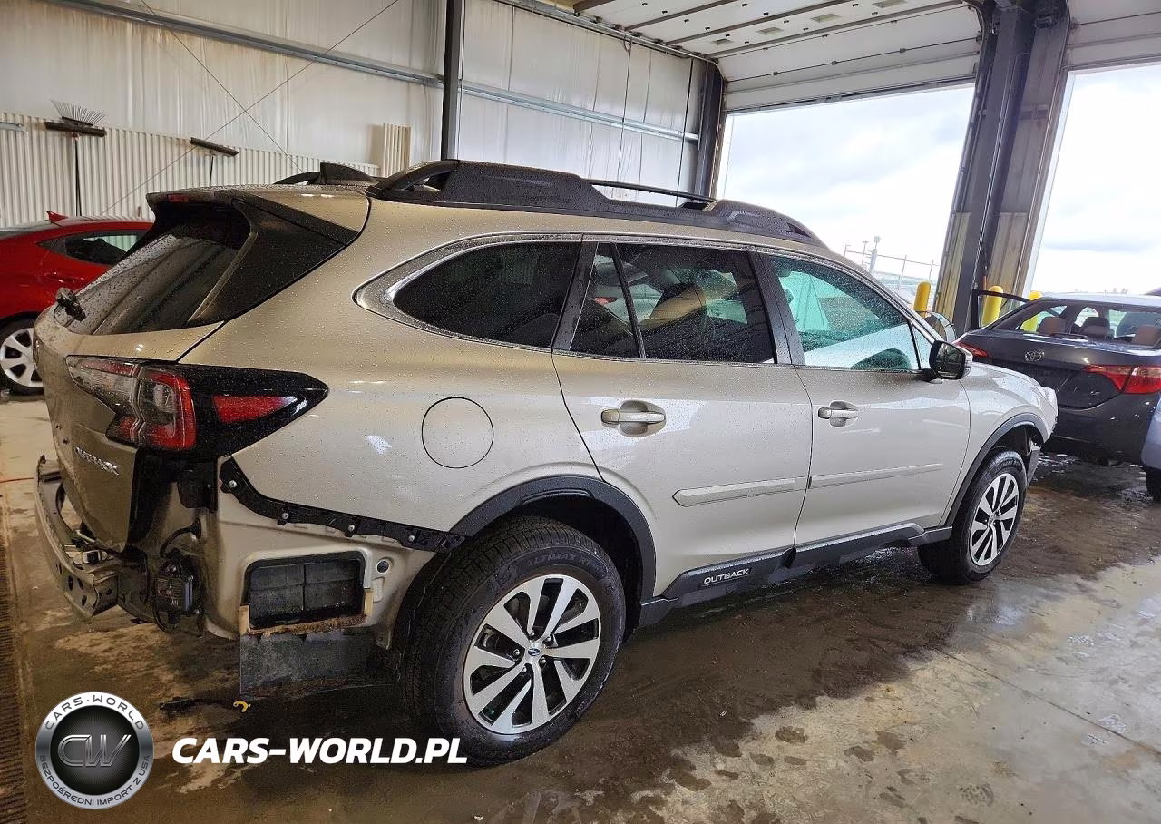 2020 Subaru Outback Premium VIN:4S4BTACC8L3203552 - 3