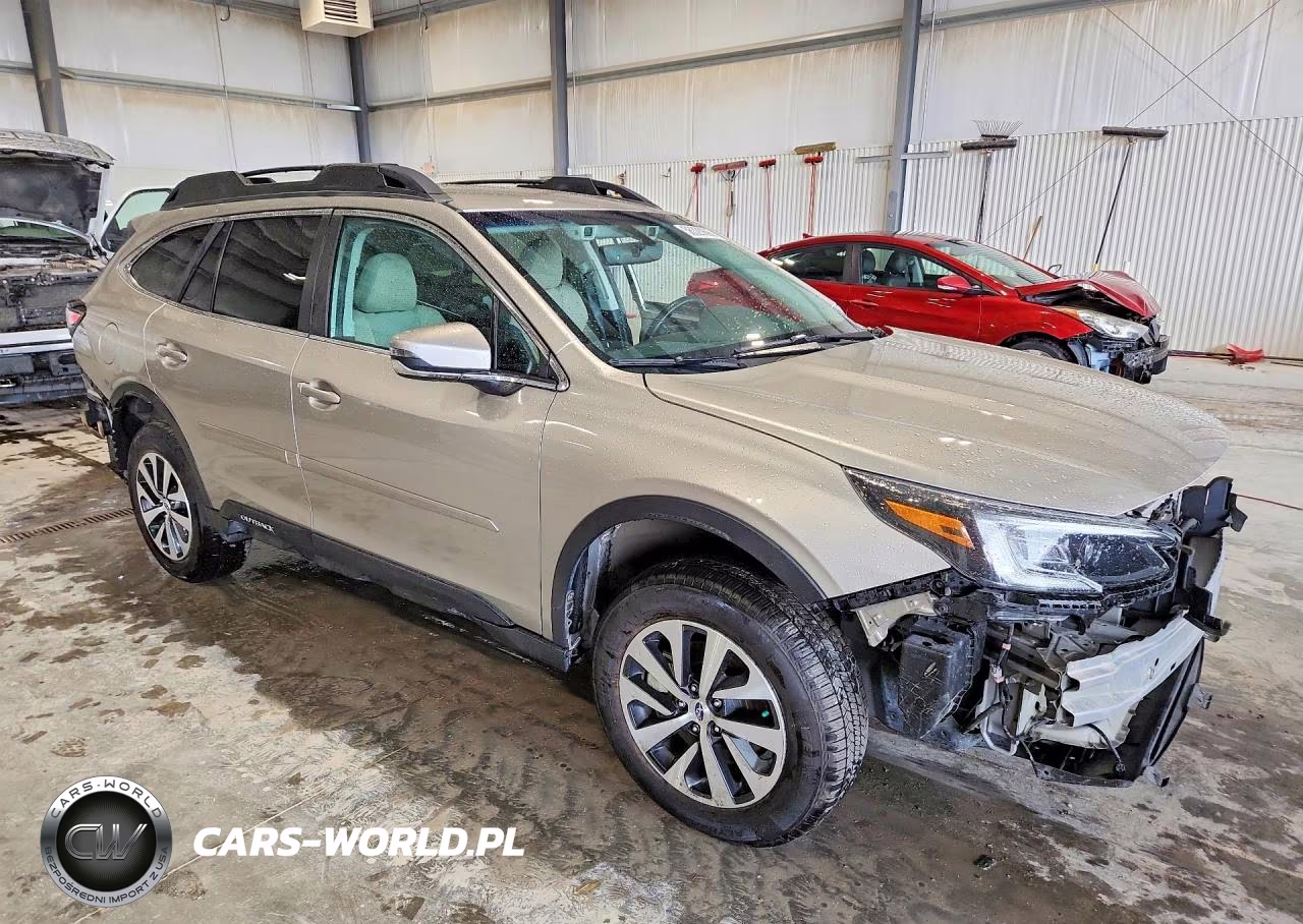 2020 Subaru Outback Premium VIN:4S4BTACC8L3203552 - 4