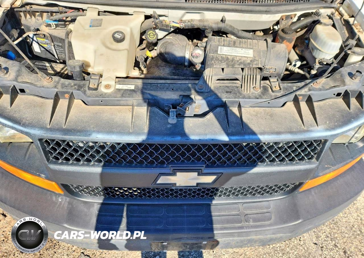 2008 Chevrolet Express G1500 VIN:1GCFG15X081145787 - 11