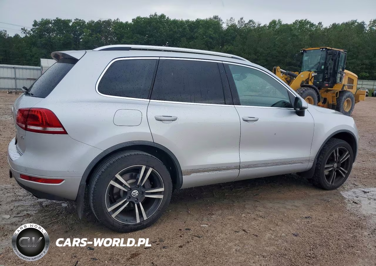 2012 Volkswagen Touareg V6 VIN:WVGFF9BP2CD002994 - 3