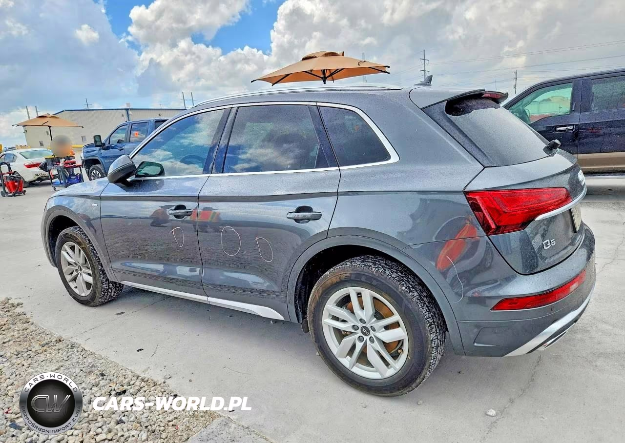 2023 Audi Q5 Premium 45 VIN:WA1GAAFY6P2115063 - 2