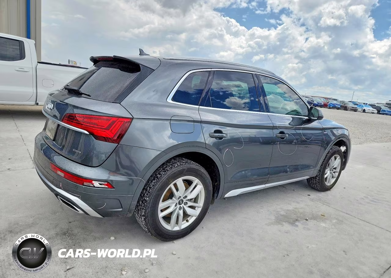 2023 Audi Q5 Premium 45 VIN:WA1GAAFY6P2115063 - 3