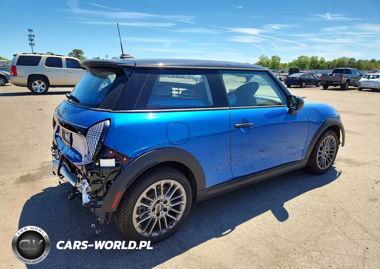 2025 Mini Cooper S VIN:WMW23GD01S2W68400 - 3