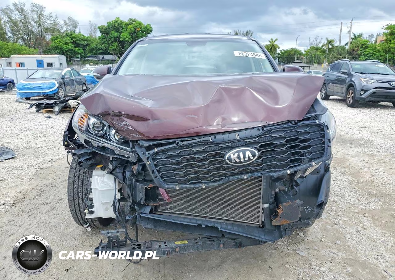 2019 Kia Sorento Lx VIN:5XYPGDA38KG574000 - 5