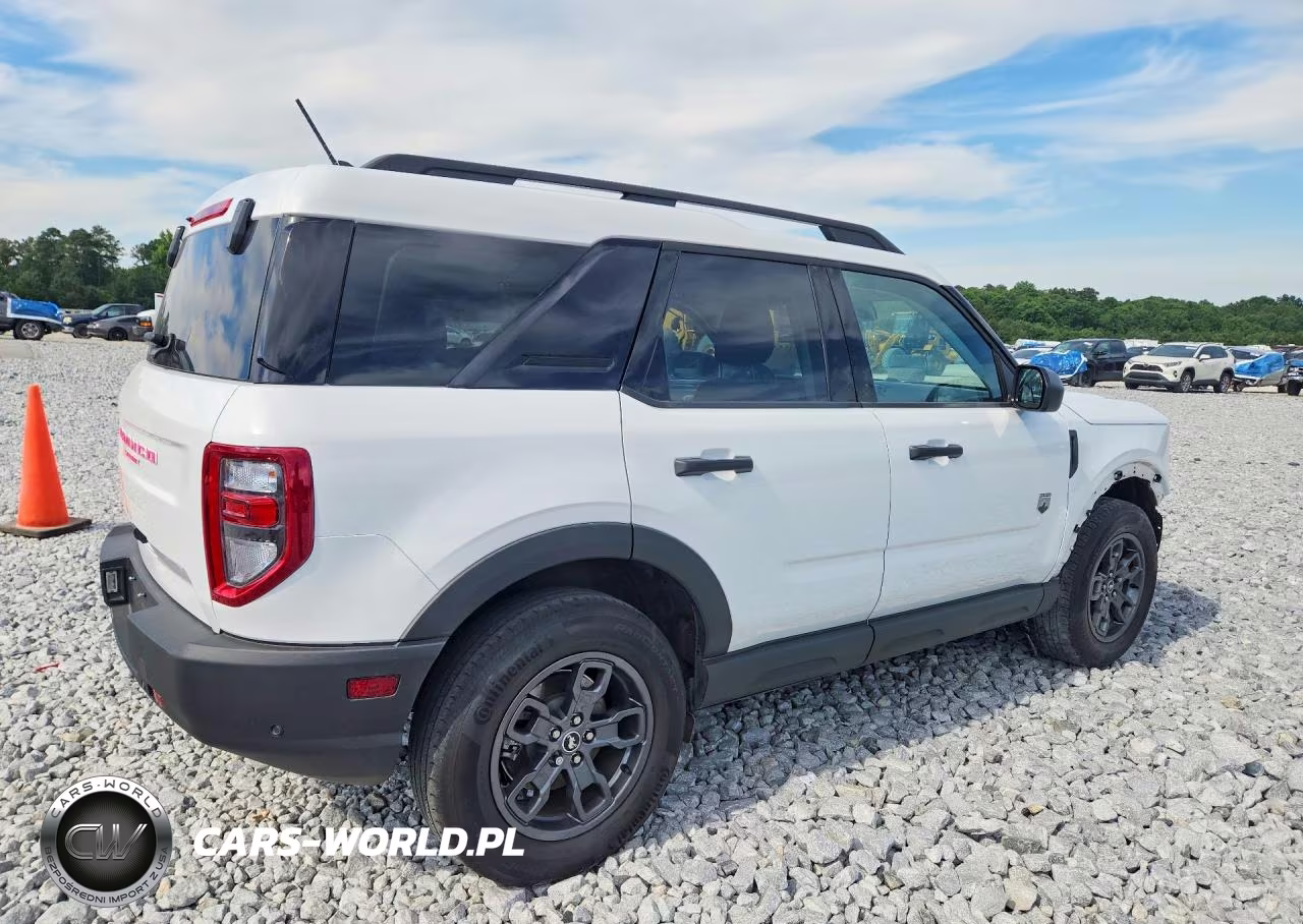 2024 Ford Bronco Sport Big Bend VIN:3FMCR9B6XRRF10146 - 3