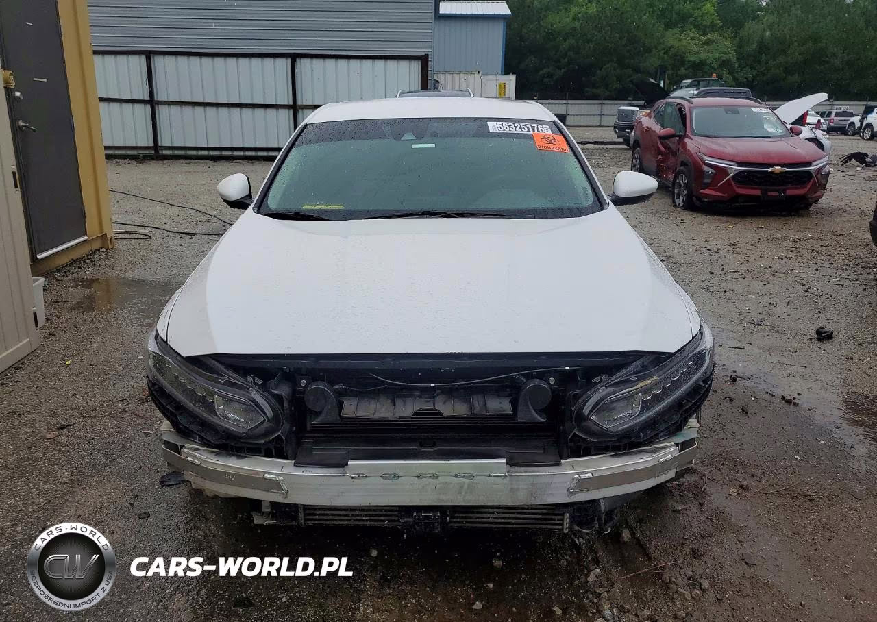 2018 Honda Accord Lx VIN:1HGCV1F13JA213560 - 5