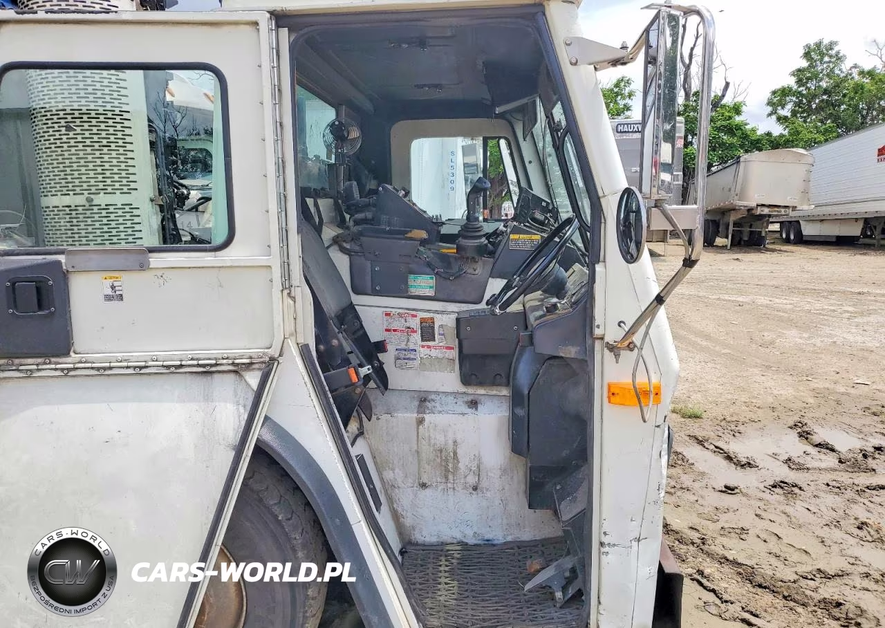 2009 Mack Leu600 Refuse Truck VIN:1M2AU02C79M003138 - 6