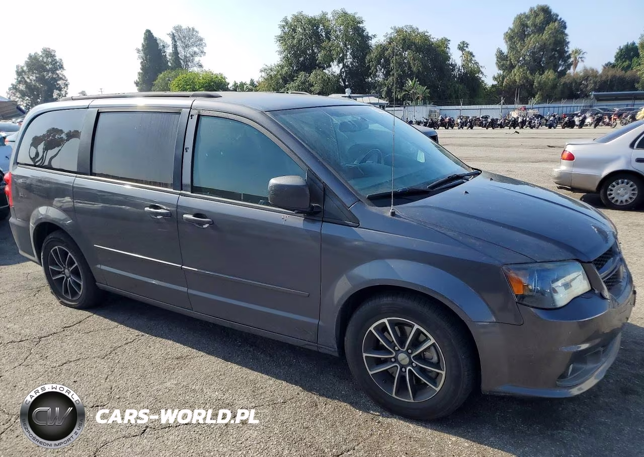 2017 Dodge Grand Caravan Gt VIN:2C4RDGEG9HR799630 - 4