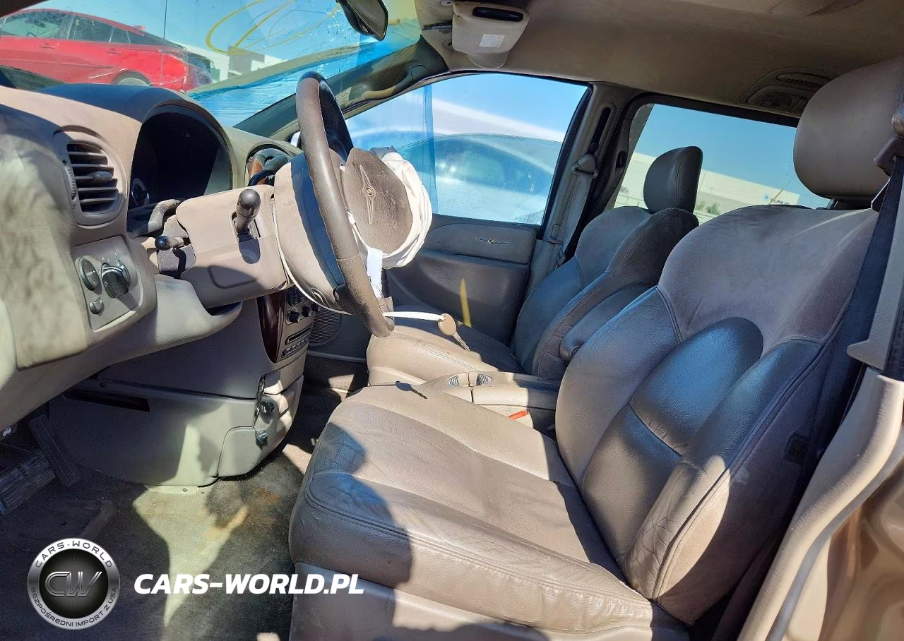 2002 Chrysler Town & Country Limited VIN:2C8GP64L92R613047 - 7