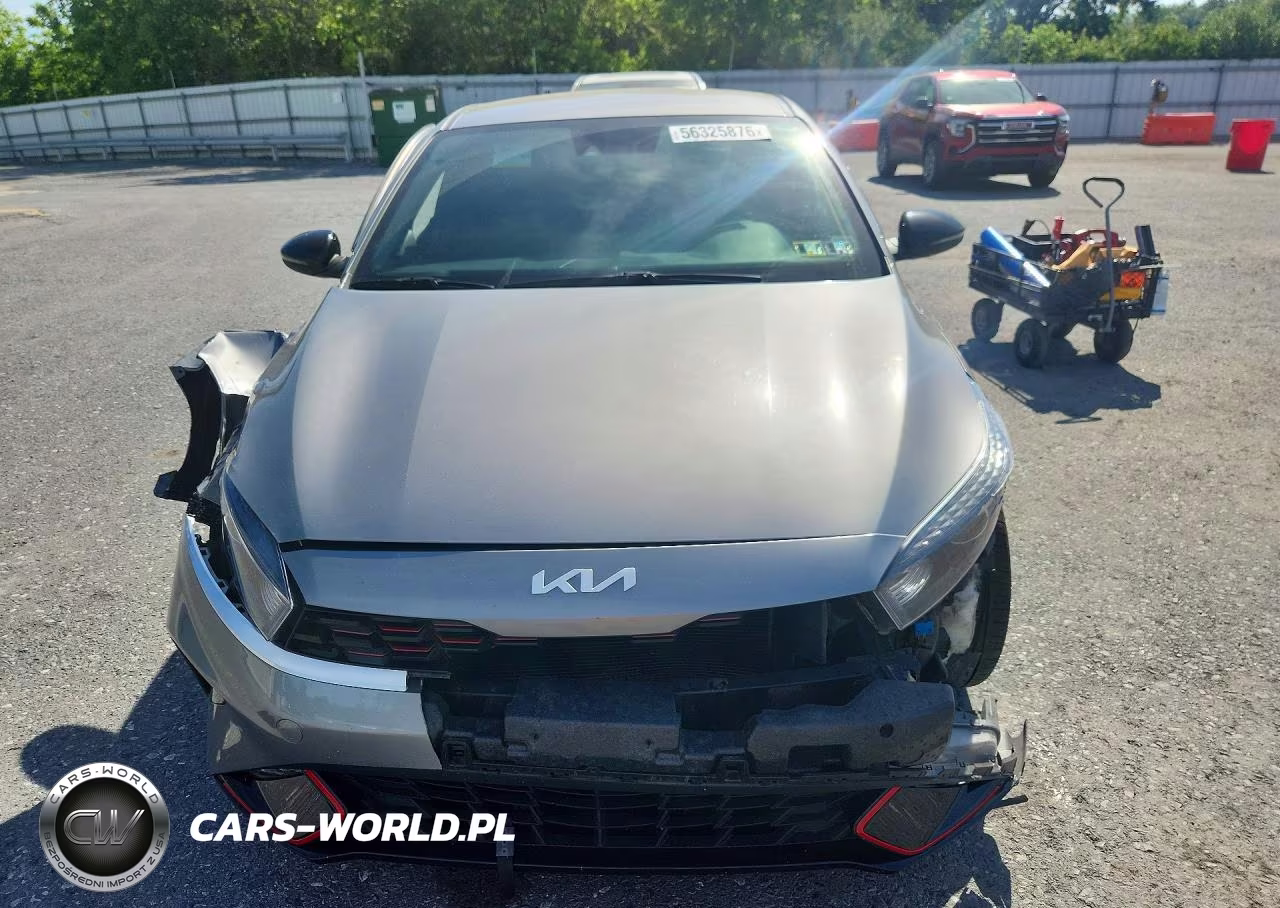 2022 Kia Forte Gt Line VIN:3KPF54AD5NE495539 - 5