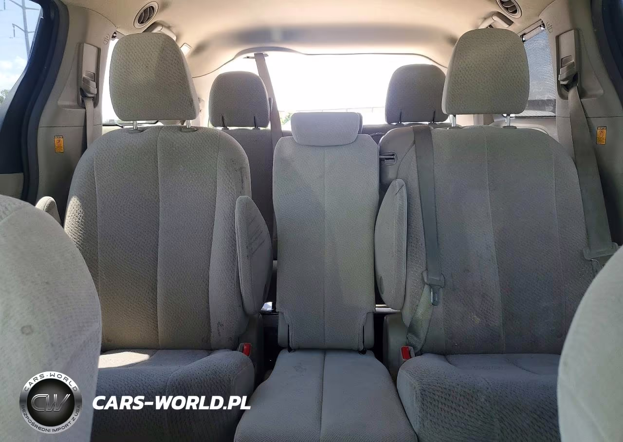 2013 Toyota Sienna Le VIN:5TDKK3DCXDS332054 - 10