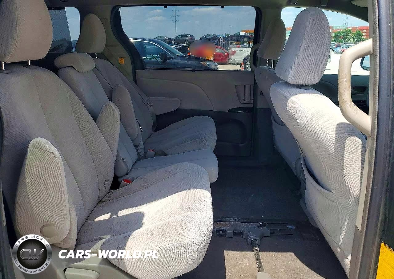 2013 Toyota Sienna Le VIN:5TDKK3DCXDS332054 - 11