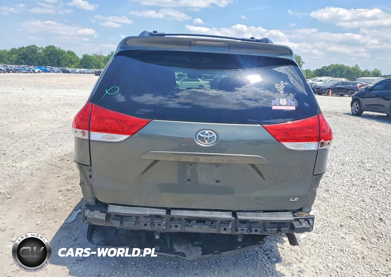 2013 Toyota Sienna Le VIN:5TDKK3DCXDS332054 - 6