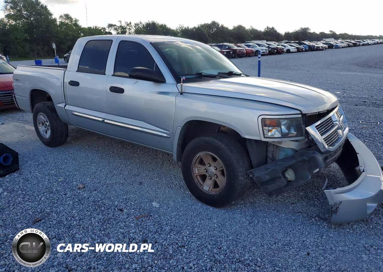 2008 Dodge Dakota VIN:1D7HW58N68S634675 - 4