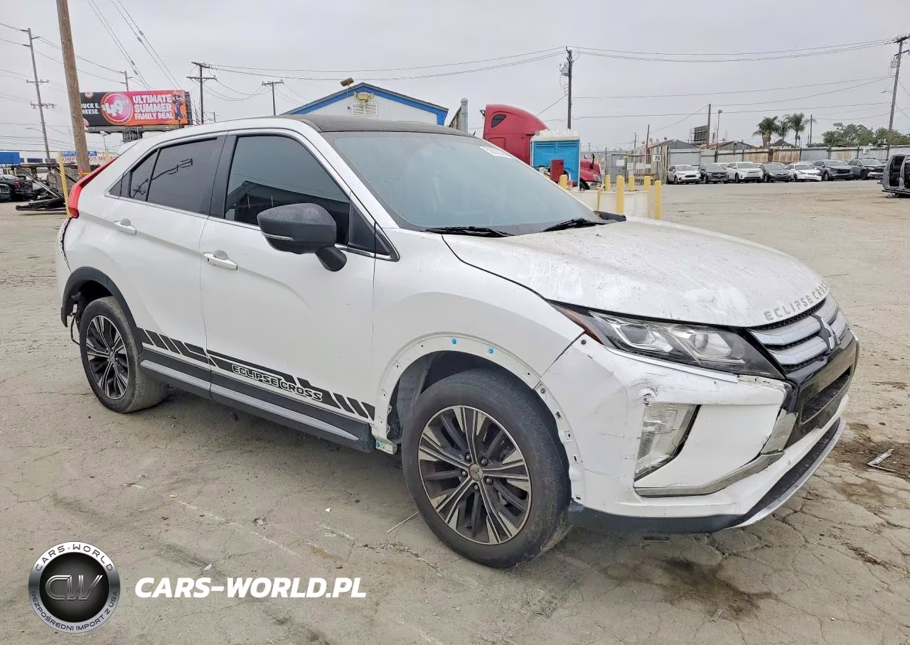 2018 Mitsubishi Eclipse Cross Sel VIN:JA4AT5AAXJZ044952 - 4