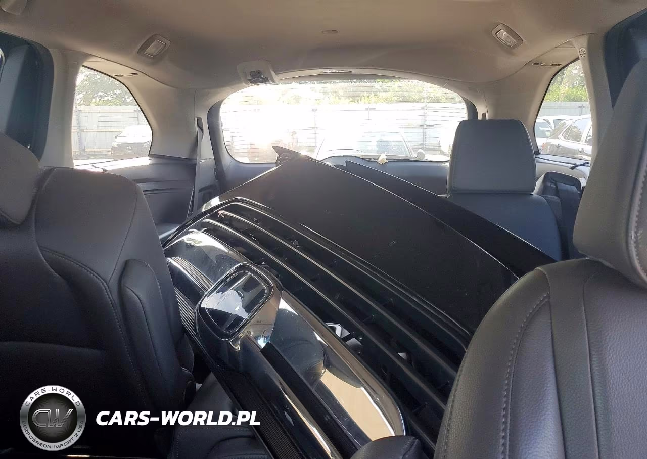 2019 Honda Odyssey Touring VIN:5FNRL6H83KB097968 - 10