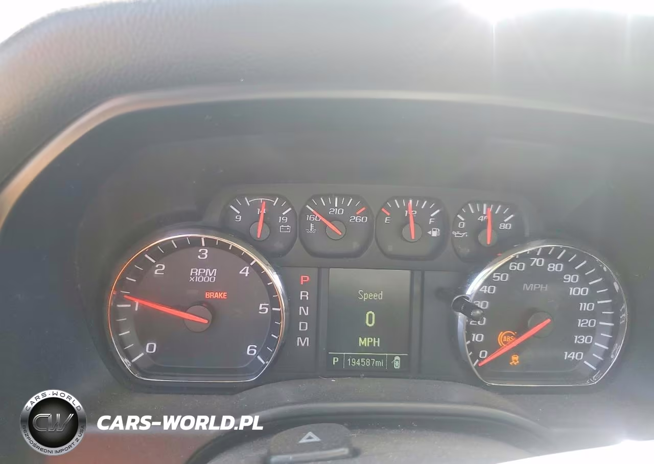 2015 Chevrolet Silverado C1500 VIN:1GCNCPEH0FZ382961 - 9