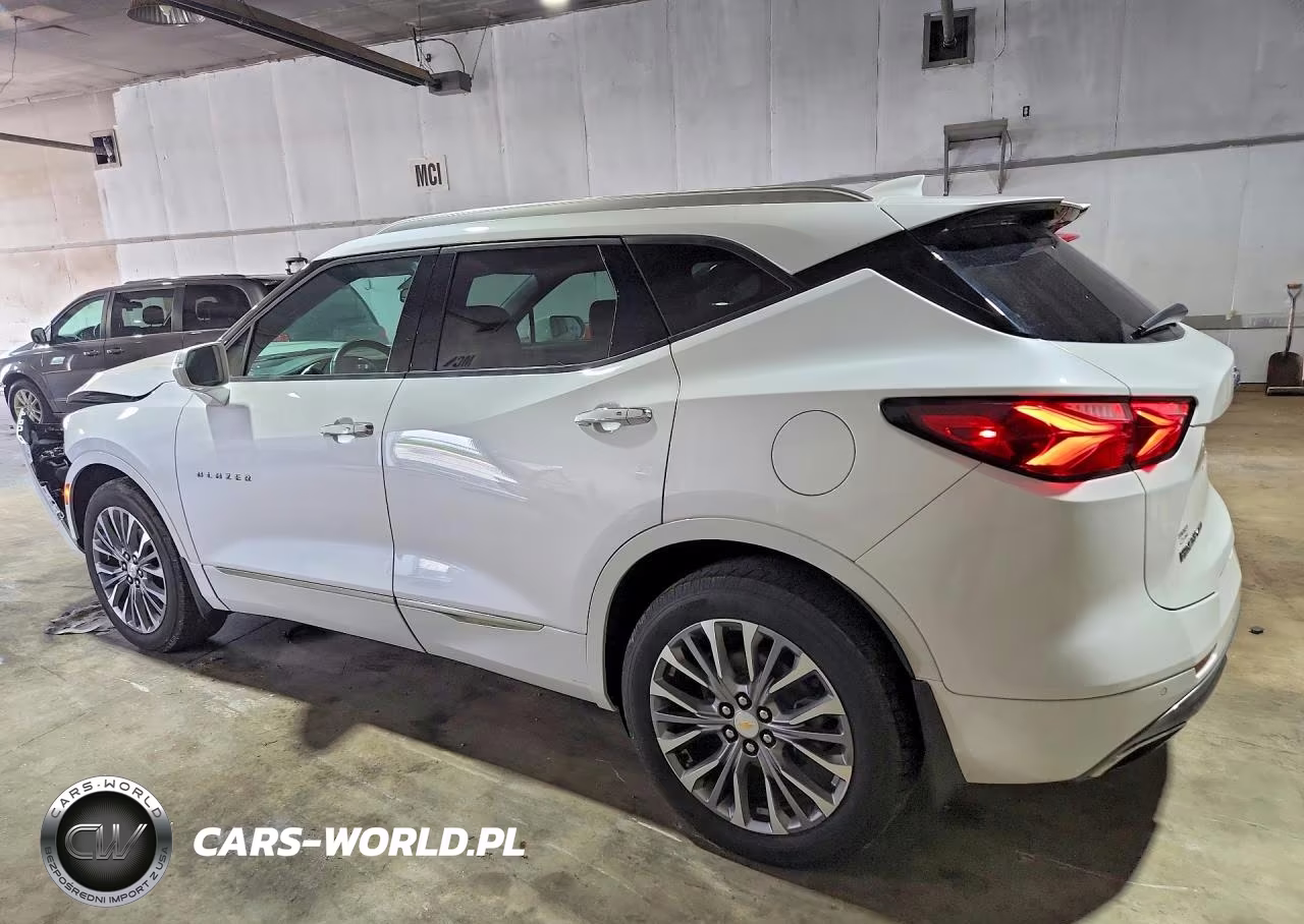 2020 Chevrolet Blazer Premier VIN:3GNKBLRS6LS550431 - 2