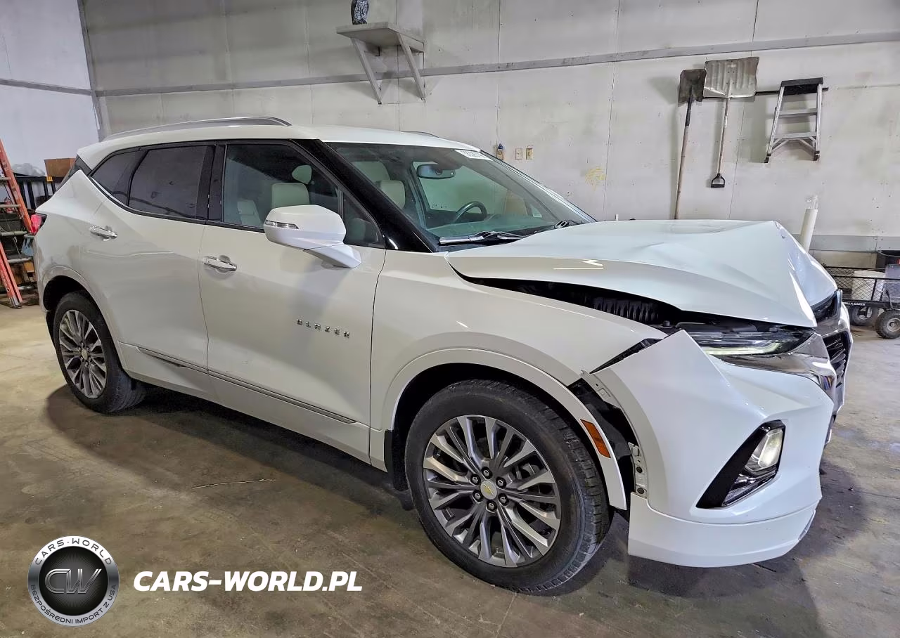 2020 Chevrolet Blazer Premier VIN:3GNKBLRS6LS550431 - 4