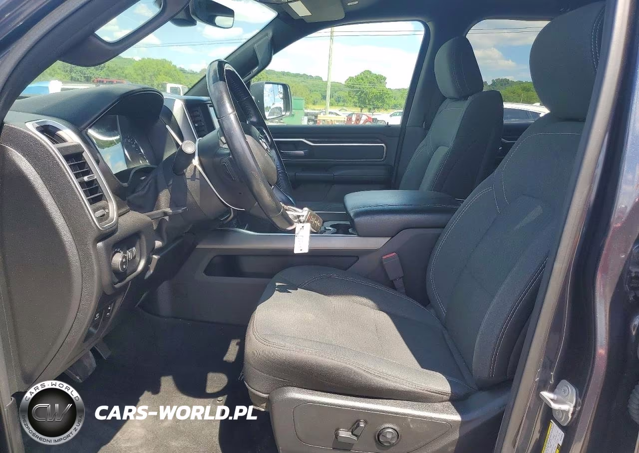 2019 Ram 1500 Big Horn VIN:1C6RREBT6KN832859 - 7