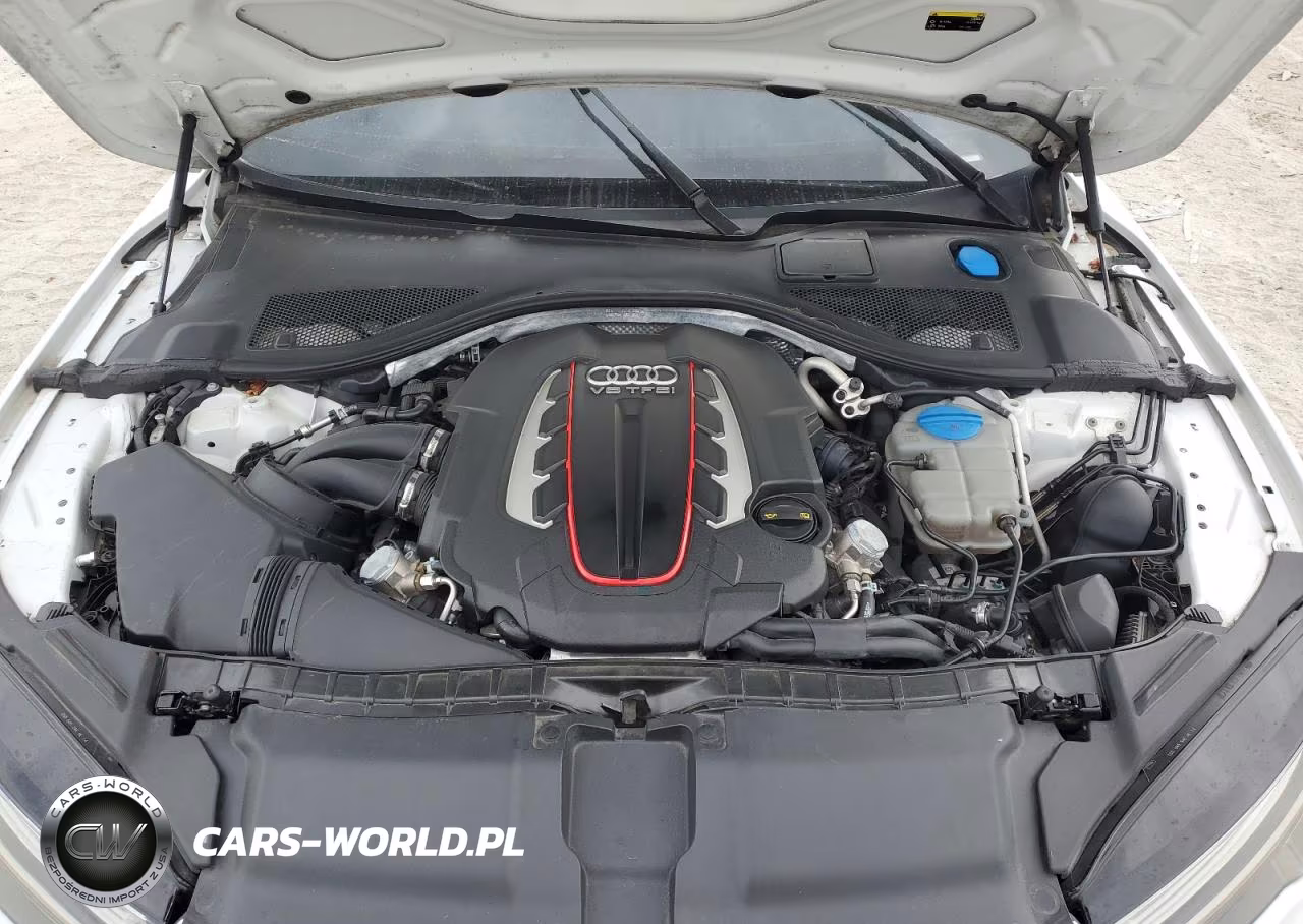 2018 Audi S7 Premium Plus VIN:WAUWFAFC6JN018472 - 11