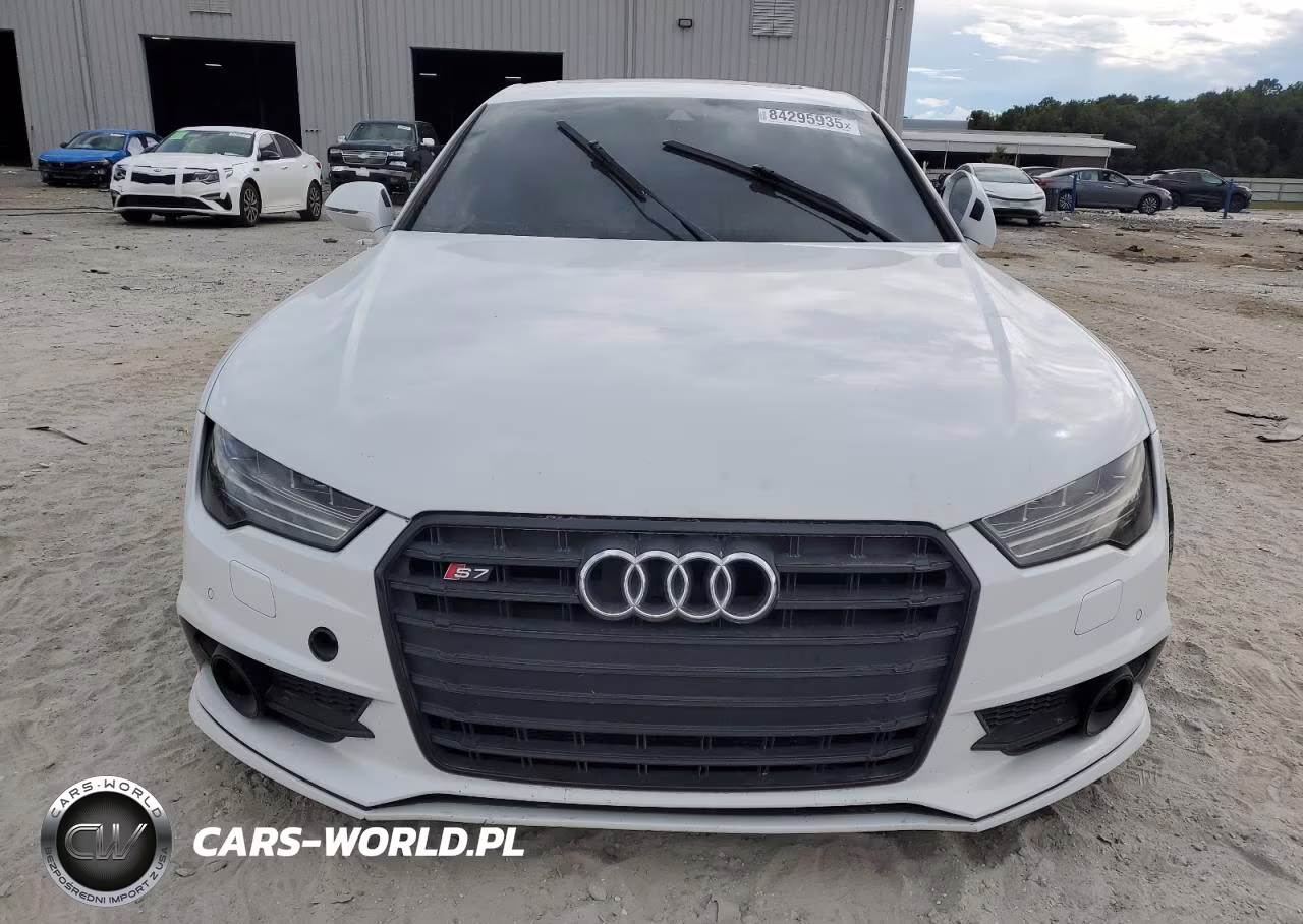 2018 Audi S7 Premium Plus VIN:WAUWFAFC6JN018472 - 5