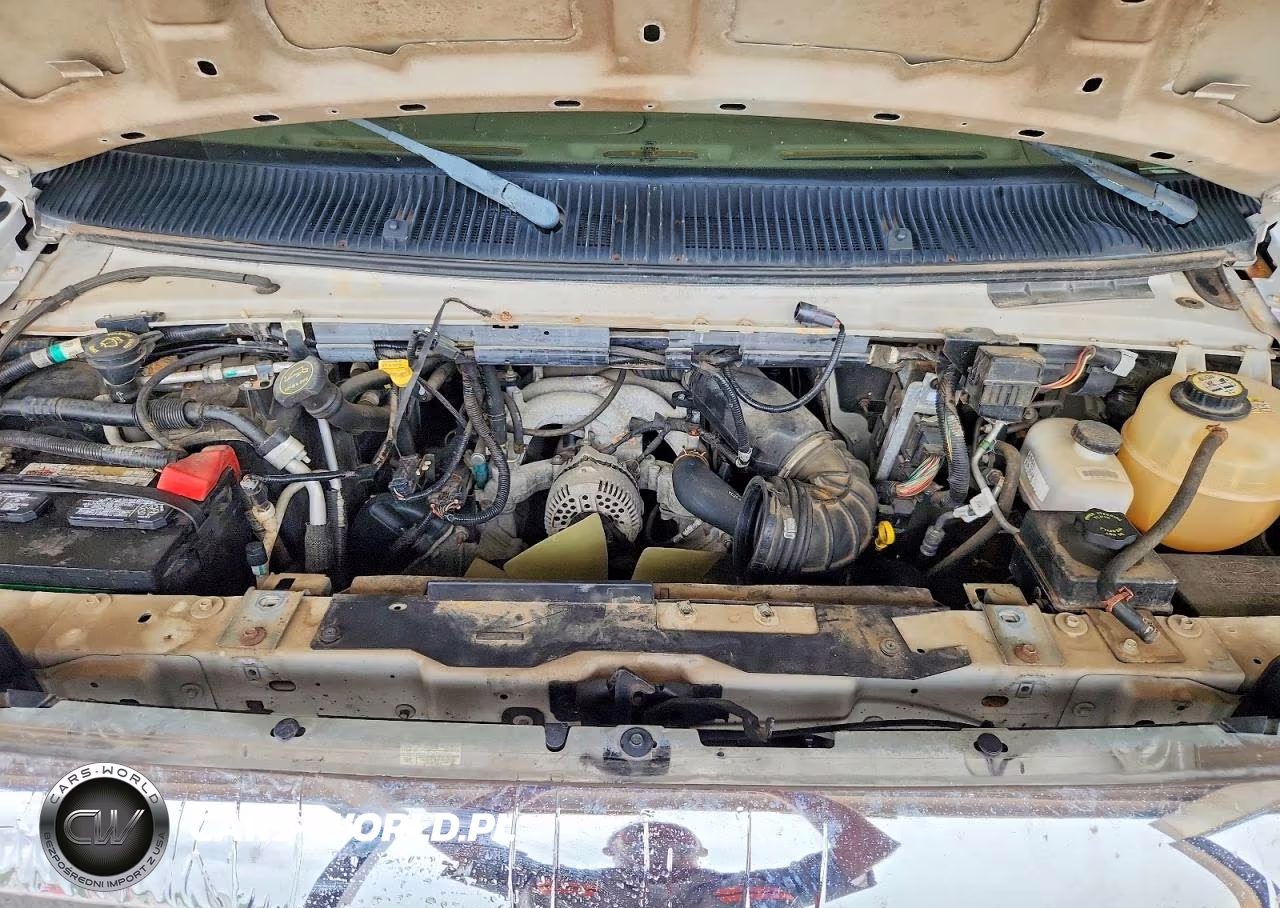 2008 Ford Econoline E450 Super Duty Cutaway Van VIN:1FDXE45SX8DA28955 - 7