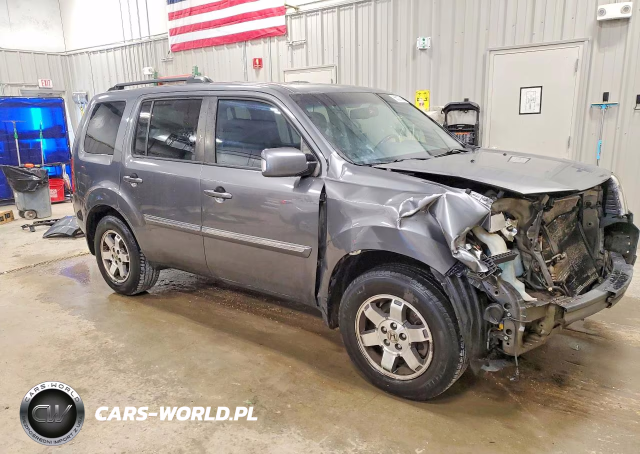 2011 Honda Pilot Touring VIN:5FNYF4H9XBB075482 - 4