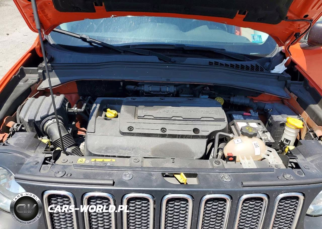 2015 Jeep Renegade Sport VIN:ZACCJBAHXFPC02910 - 12