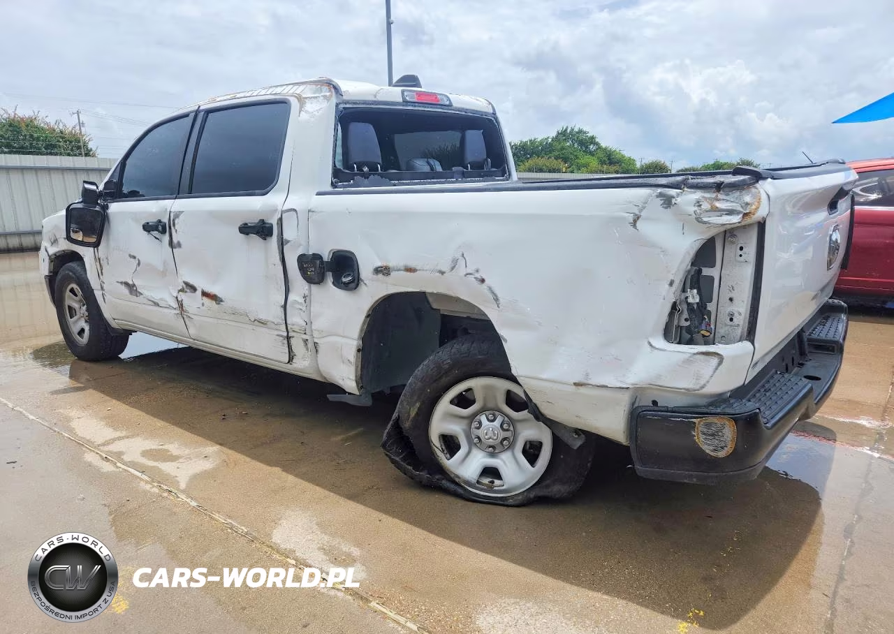 2023 Ram 1500 VIN:1C6RREGG3PN633366 - 2