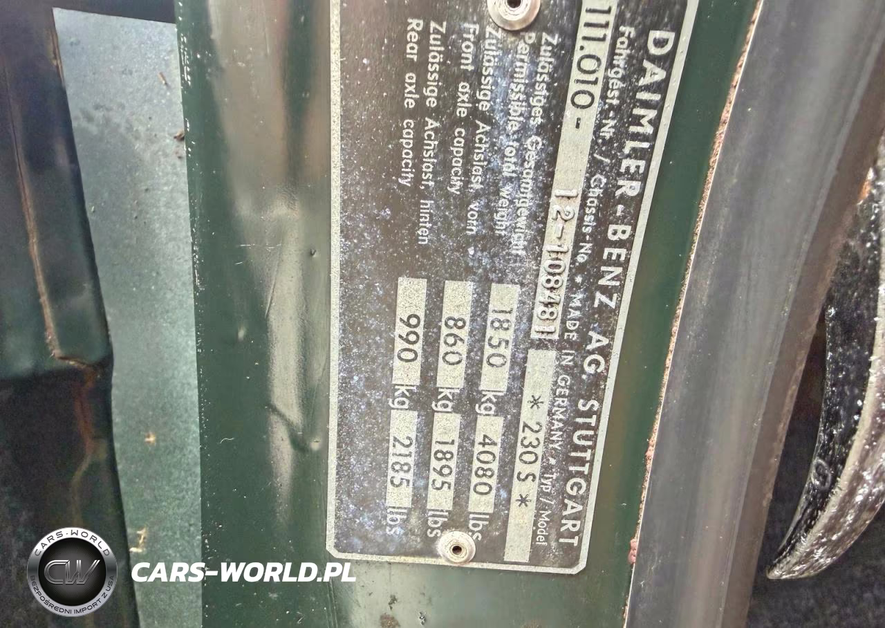 1968 Mercedes-Benz 230S VIN:11101012108481 - 10