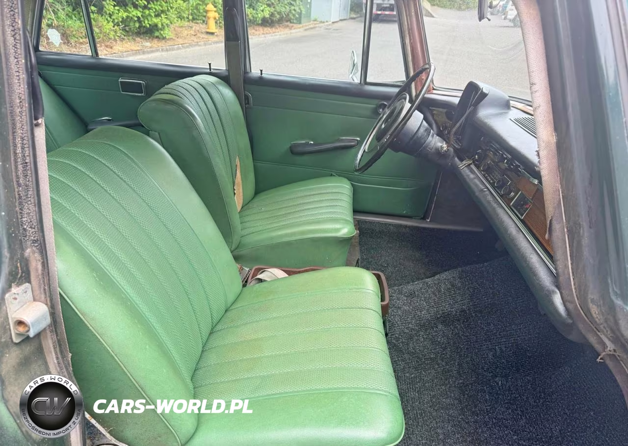 1968 Mercedes-Benz 230S VIN:11101012108481 - 5