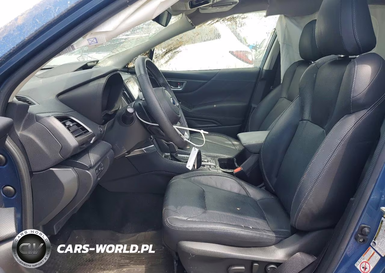 2019 Subaru Forester Touring VIN:JF2SKAWC6KH586381 - 7