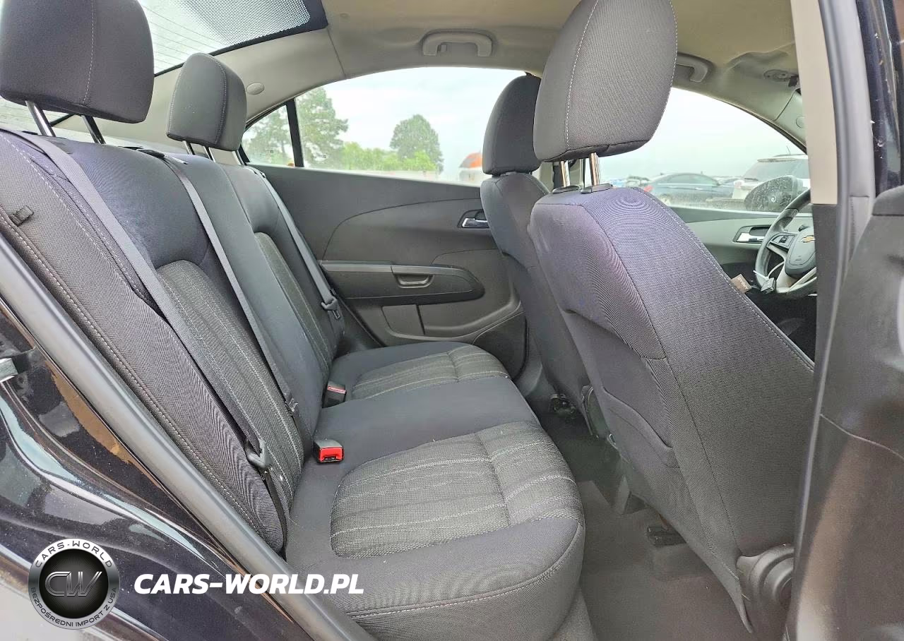 2015 Chevrolet Sonic Lt VIN:1G1JC5SG5F4204029 - 10