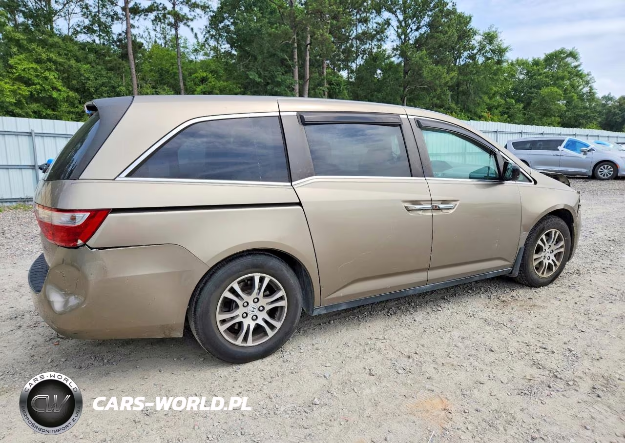 2011 Honda Odyssey Exl VIN:5FNRL5H60BB016840 - 3