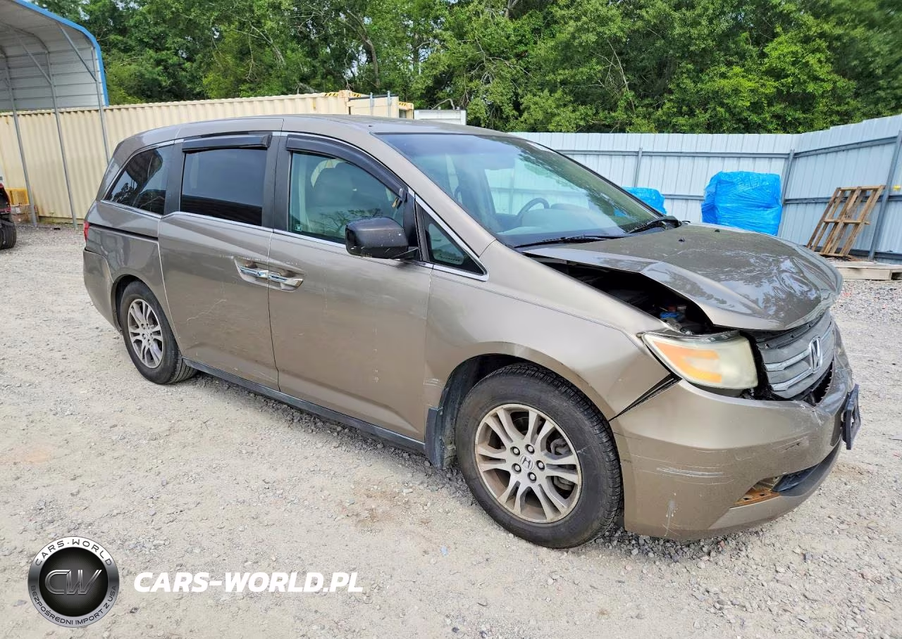 2011 Honda Odyssey Exl VIN:5FNRL5H60BB016840 - 4