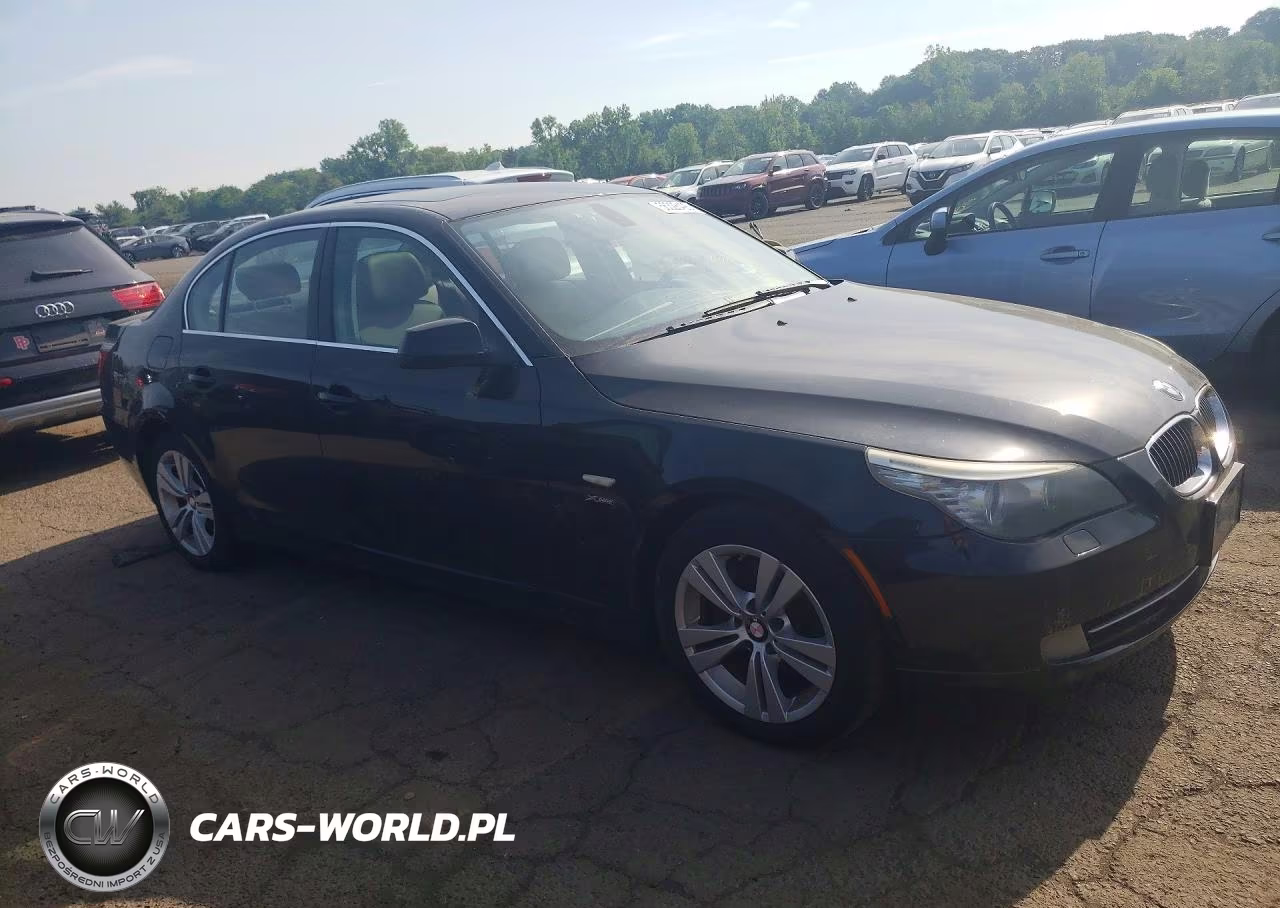 2010 BMW 528 Xi VIN:WBANV1C58AC445121 - 4