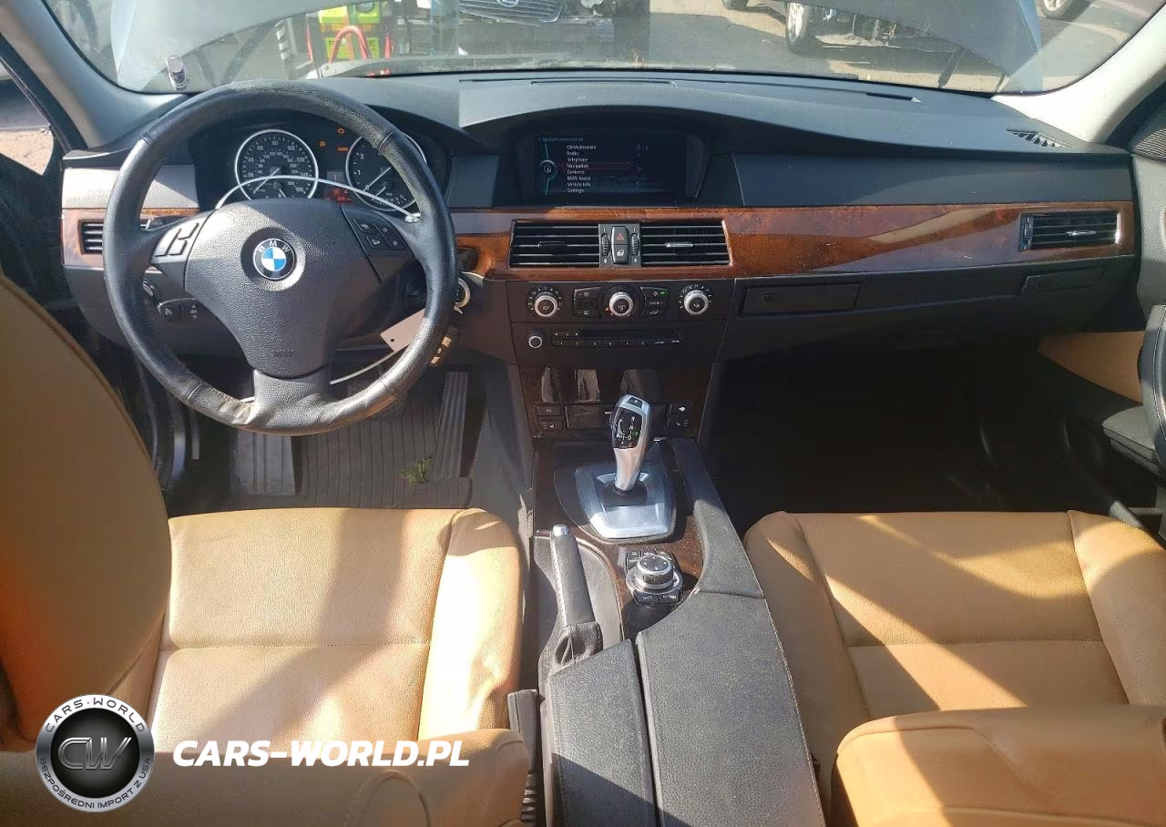 2010 BMW 528 Xi VIN:WBANV1C58AC445121 - 8