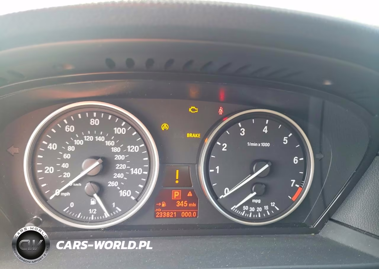 2010 BMW 528 Xi VIN:WBANV1C58AC445121 - 9