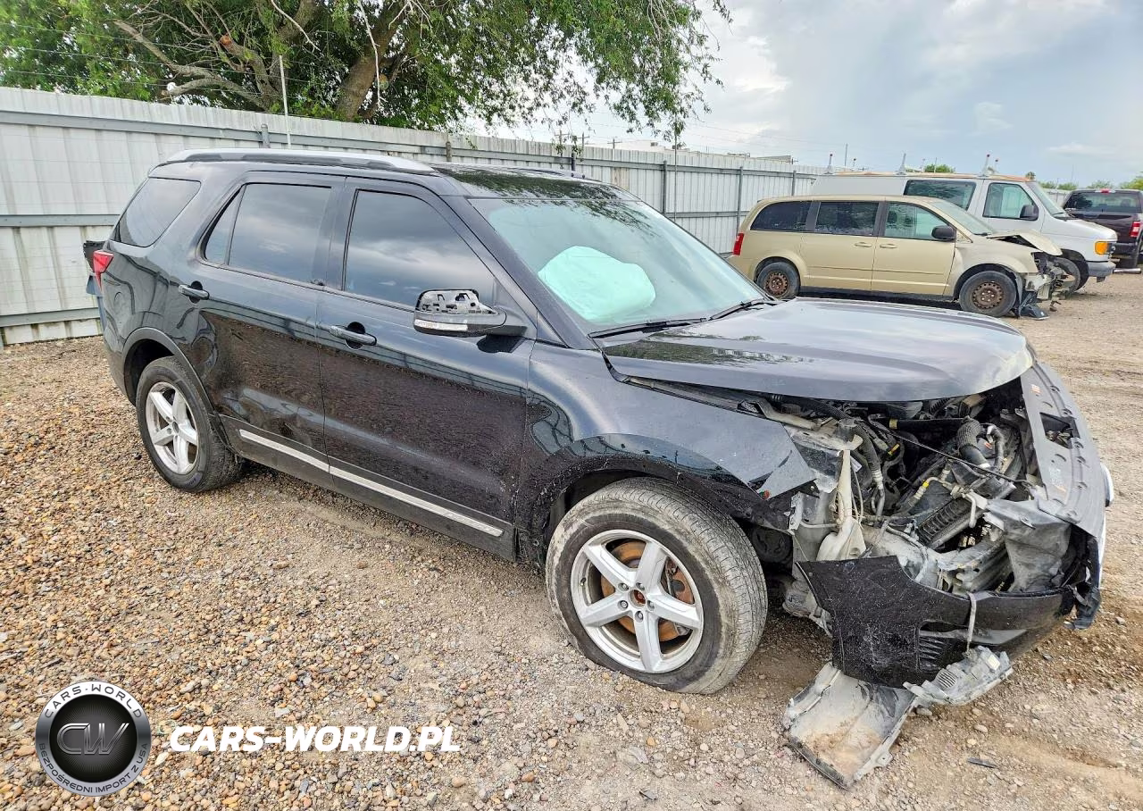 2019 Ford Explorer Xlt VIN:1FM5K7D84KGA71541 - 4