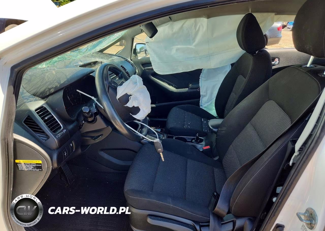 2017 Kia Forte Lx VIN:3KPFK4A72HE101230 - 7