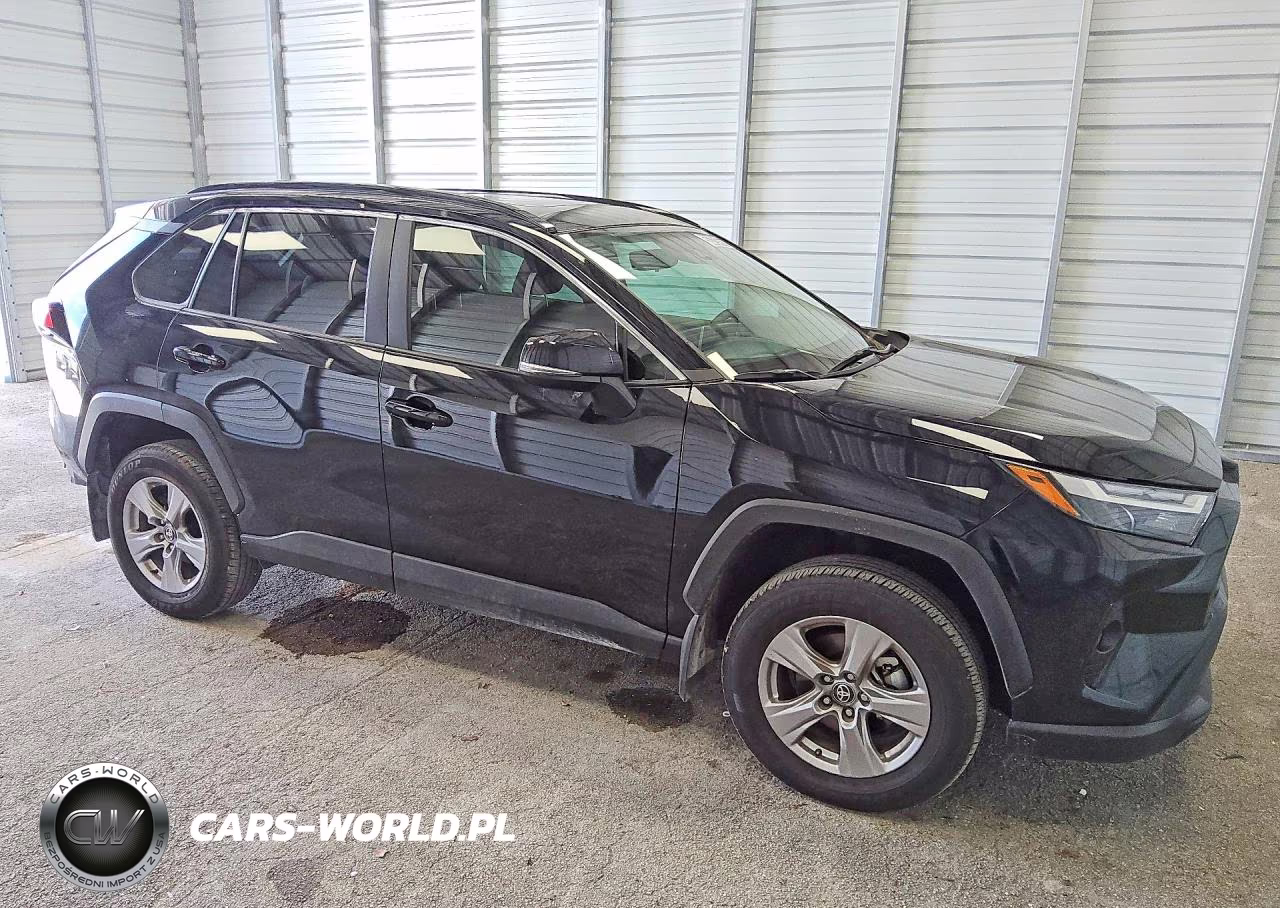 2025 Toyota Rav4 Xle VIN:2T3W1RFV6SC349677 - 4
