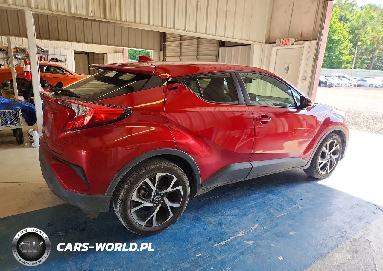 2020 Toyota C-Hr Xle VIN:JTNKHMBX7L1065375 - 3