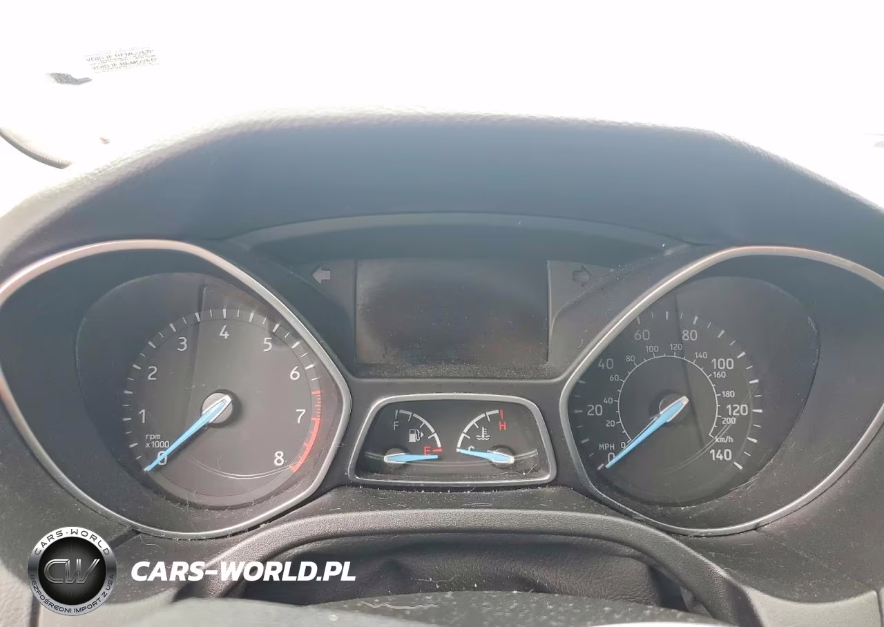 2016 Ford Focus S VIN:1FADP3E23GL201897 - 9