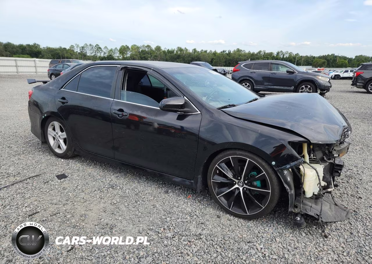 2014 Toyota Camry Se VIN:4T1BF1FK4EU468640 - 4